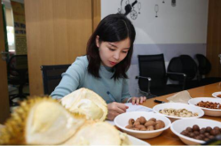 娱乐吃瓜酱试吃员,揭秘美食背后的娱乐故事
